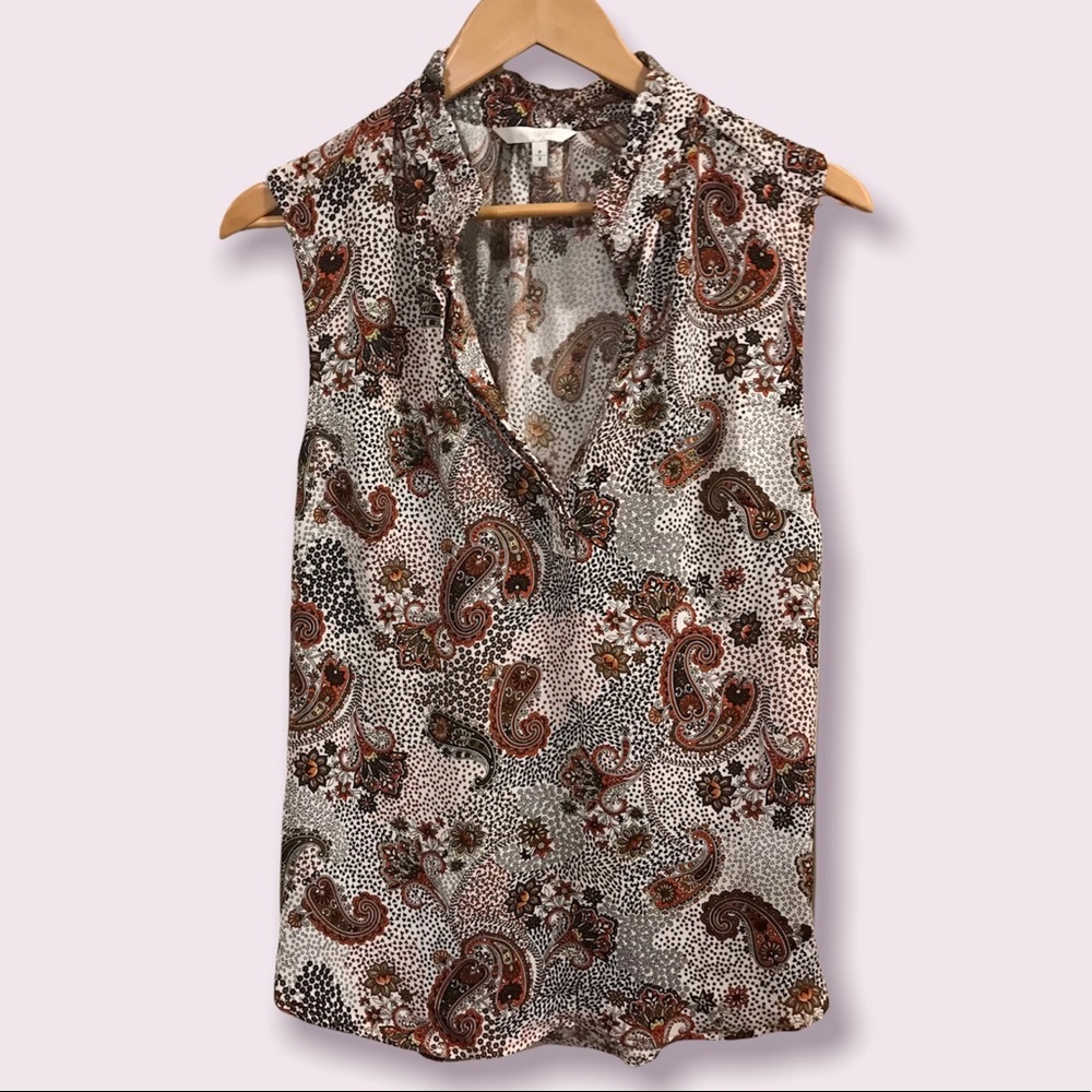 🌟SALE 2/$10.00‼️ Max Coco Women’s Paisley Sleeveless Button Up Blouse Size S